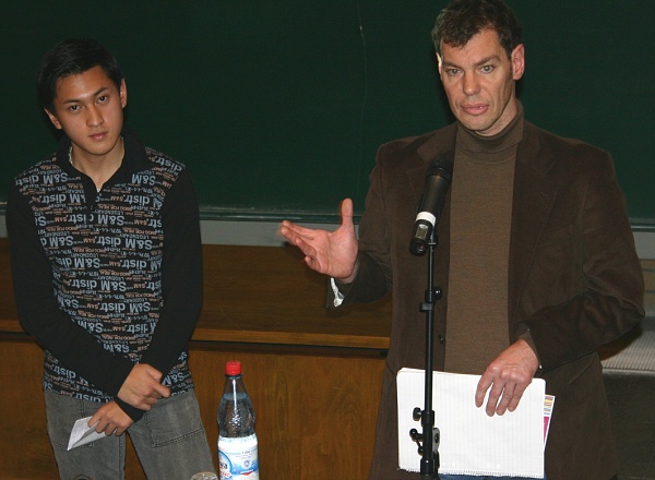 Wire.jpg - Liu Shuting // Prof. Dr. Matthias Otten, Institut für interkulturelle Bildung und Entwicklung (Interkult), FH Köln