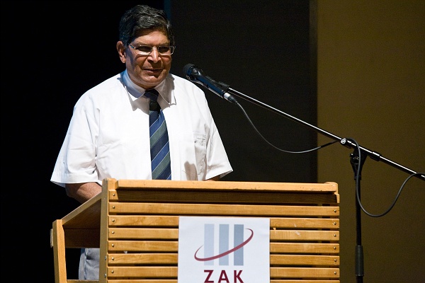 _MG_0384.jpg - Dr. Balbir Goel