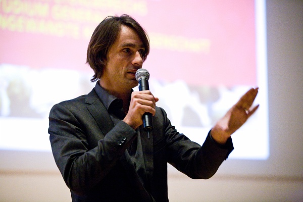 _MG_0196.JPG - Dr. Richard David Precht