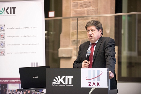 ZAK_World_Science_Cafe_Meissner-007.jpg